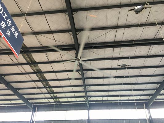Un bon prix. 24 pieds de ventilation grand ventilateur de plafond de garage en ligne