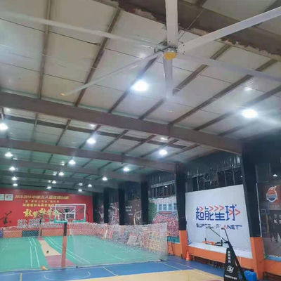 Un bon prix. Le contrôle de bouton rapide ajustent de grandes fans industrielles de HVLS à la ventilation de gymnase en ligne