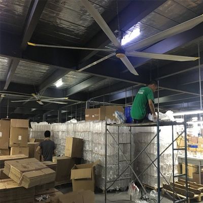 Un bon prix. Ventilateur de plafond HVLS à large débit d'air de 5,0 m 16 pieds pour le refroidissement et la ventilation de l'air en ligne