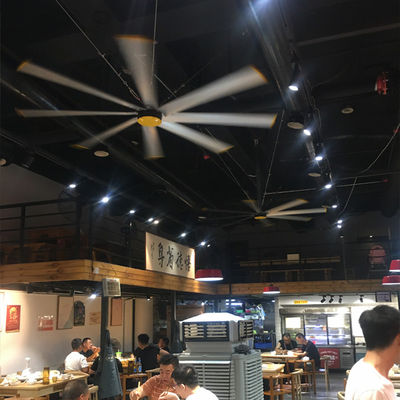Un bon prix. 2.4m Ventilateur électrique industriel sans pinceau pour ventilateur HVLS à rotor extérieur d'entrepôt en ligne