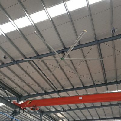 Un bon prix. Ventilateur de plafond HVLS à grande lame en ligne