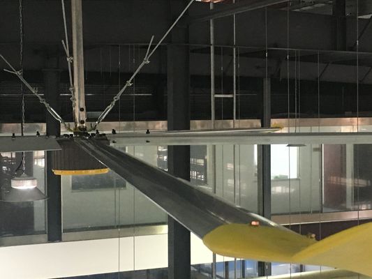 Un bon prix. Ventilateurs de plafond de stockage pour moteurs industriels PMSM en ligne