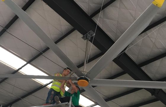 Un bon prix. Ventilation axiale sans balai en courant continu, flux de refroidissement Pmsm Ventilateur industriel 5m en ligne